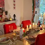 Exklusive Mit 3 Schlafzimmern Und 2 Baedern! 알테나우