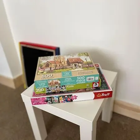Exklusive Mit 3 Schlafzimmern Und 2 Baedern!